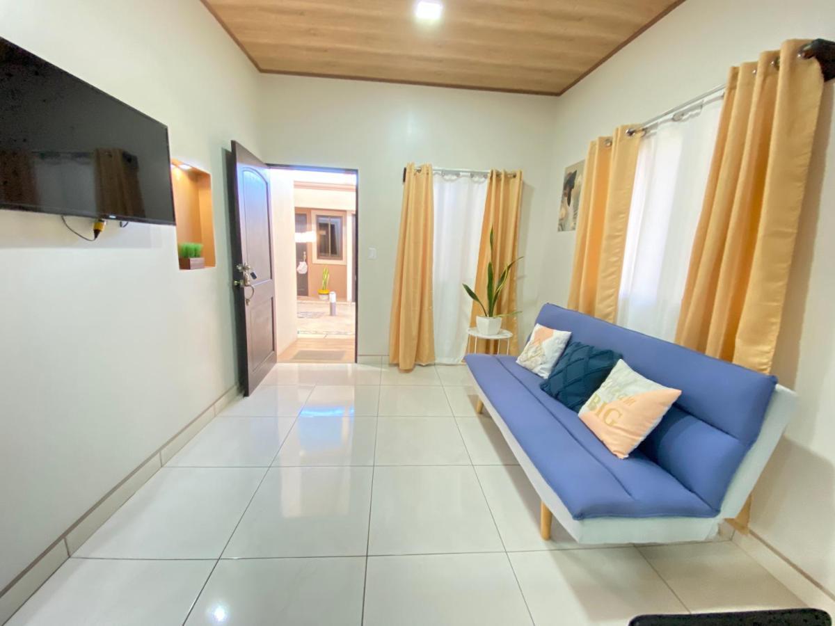 Orange Apartment 5 Min Aeropuerto Juan Santamaria Alajuela Exterior photo